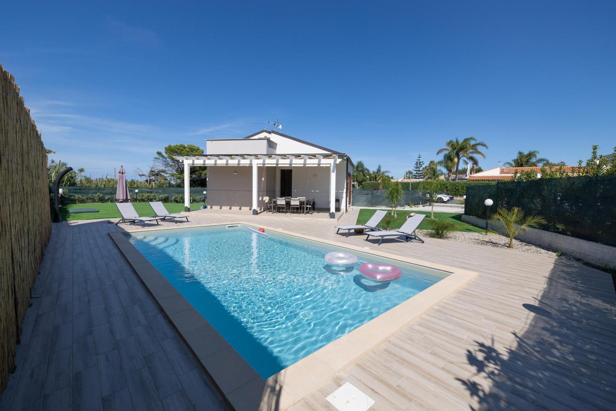 Villa Giada Campofelice Di Roccella Eksteriør bilde