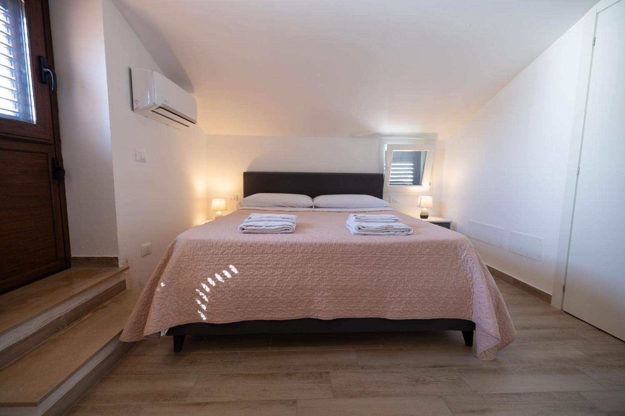 Villa Giada Campofelice Di Roccella Eksteriør bilde