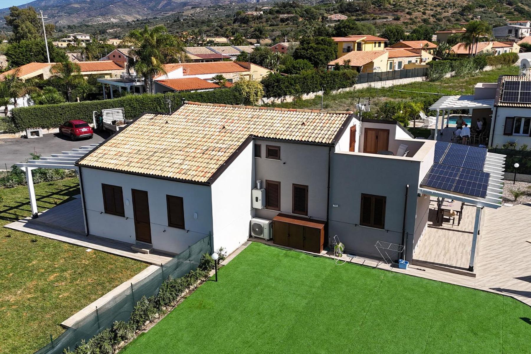 Villa Giada Campofelice Di Roccella Eksteriør bilde
